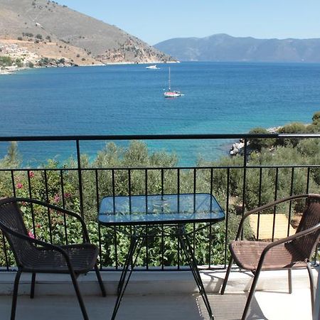 Ballas Apartments Agia Efimia Exterior foto